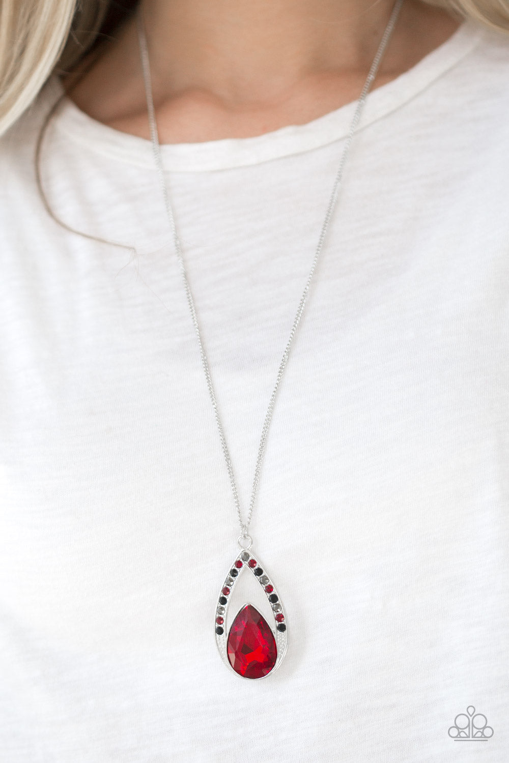 Notorious Noble Red- Multi