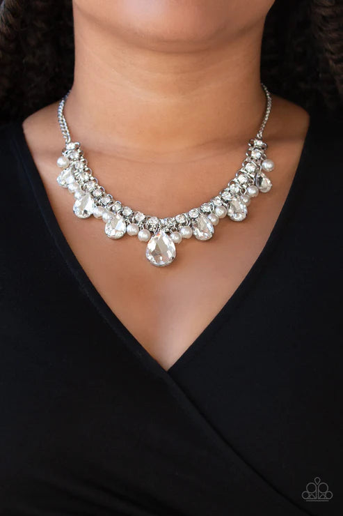Knockout Queen - White  Necklace
