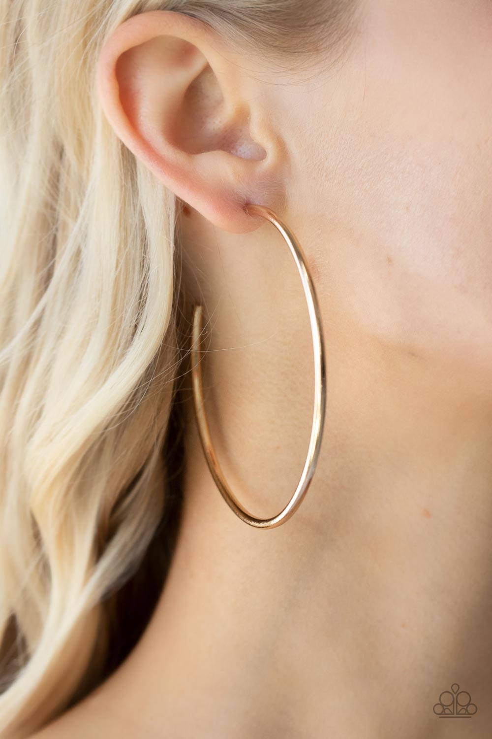 Mega Metro - Gold Hoops